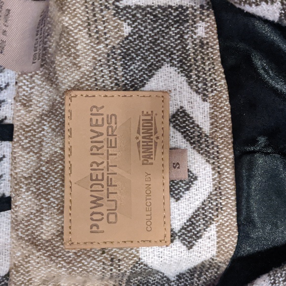 HOST PICK!!! Powder River Outfitters Panhandle Aztec jacket - Picture 5 of 11